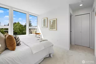 8831 C Wallingford Ave N, Seattle, WA 98103 - Photo 10