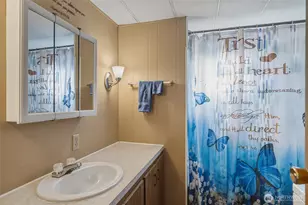 7954 Birch Bay Dr, Blaine, WA 98230 - Photo 16