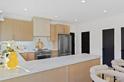 6317 9th Avenue NW, Seattle, WA 98107 - Photo 6