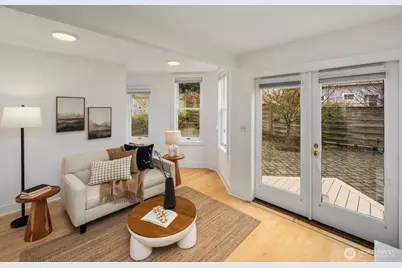 2413 Warren Ave N, Seattle, WA 98109 - Photo 12