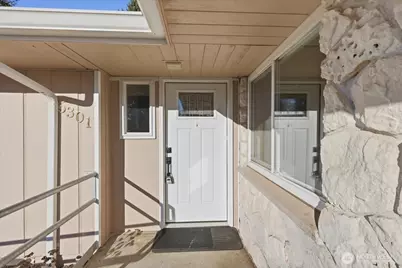 5301 76th Place NE, Marysville, WA 98270 - Photo 4