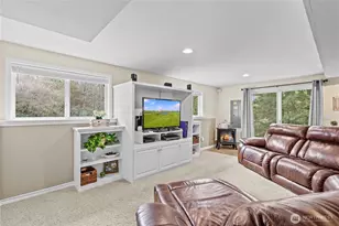 16305 44th St Ct E, Lake Tapps, WA 98391 - Photo 8