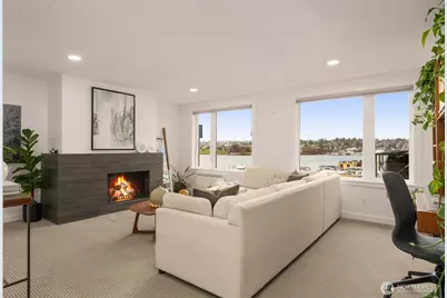 2301 Fairview Avenue E #405, Seattle, WA 98102 - Photo 6