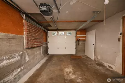 6056 25th Avenue NE, Seattle, WA 98115 - Photo 30