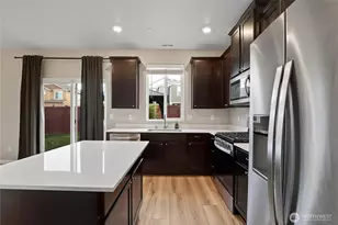 4758 Driftwood St, Bremerton, WA 98312 - Photo 6