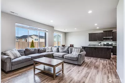 18806 106th Avenue Ct E, Puyallup, WA 98374 - Photo 6