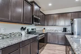 18806 106th Ave Ct E, Puyallup, WA 98374 - Photo 10