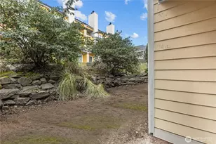 2001 E Yesler Way, Seattle, WA 98122 - Photo 30