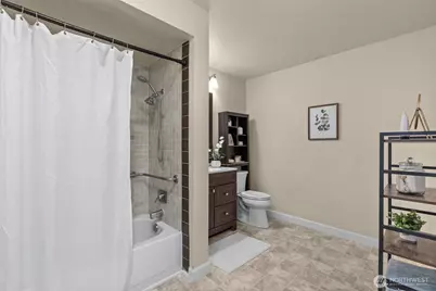 2001 E Yesler Way #46, Seattle, WA 98122 - Photo 14