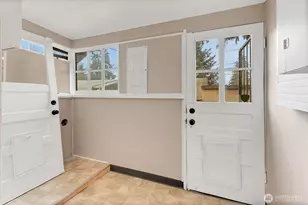 205 E 64th St, Tacoma, WA 98404 - Photo 12