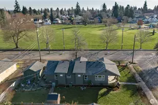 857 E 43rd St, Tacoma, WA 98404 - Photo 30