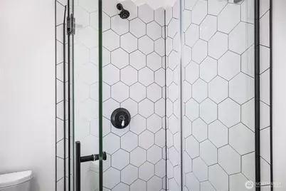 2781 Chambers Point Court, Steilacoom, WA 98388 - Photo 18