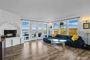 2781 Chambers Point Ct, Steilacoom, WA 98388 - Photo 14