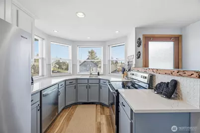 110 N 1st Street, La Conner, WA 98257 - Photo 16