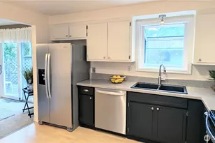 2037 NE Ridgewood Dr, Poulsbo, WA 98370 - Photo 12