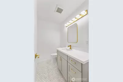 7003 44th Avenue E, Tacoma, WA 98443 - Photo 16