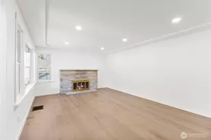 7003 44th Ave E, Tacoma, WA 98443 - Photo 6