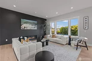 904 N 33rd Pl, Renton, WA 98056 - Photo 2