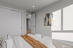 904 N 33rd Pl, Renton, WA 98056 - Photo 24