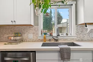 151 Beacon Hill Dr, Longview, WA 98632 - Photo 18