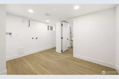 9011 36th Avenue SW, Seattle, WA 98126 - Photo 34