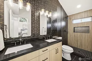 9011 36th Ave SW, Seattle, WA 98126 - Photo 18