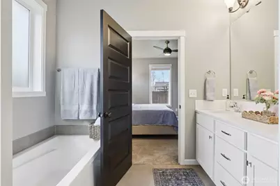 604 NW 25th Way, Battle Ground, WA 98604 - Photo 14