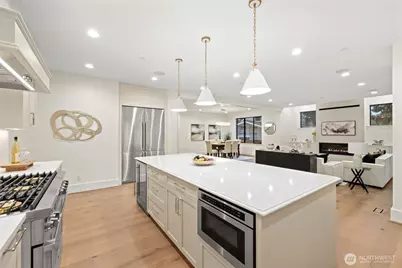 14515 SE 20th Place, Bellevue, WA 98007 - Photo 8