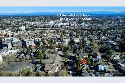 2401 N 65th Street, Seattle, WA 98103 - Photo 28