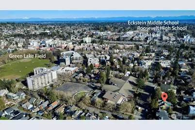 2401 N 65th Street, Seattle, WA 98103 - Photo 24