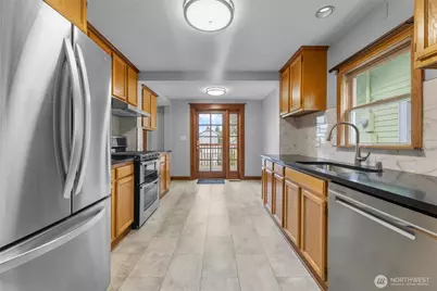 913 N Ainsworth Avenue, Tacoma, WA 98403 - Photo 16