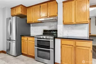 913 N Ainsworth Ave, Tacoma, WA 98403 - Photo 18