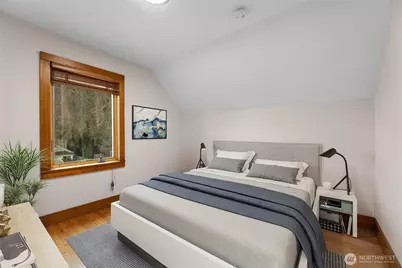 913 N Ainsworth Avenue, Tacoma, WA 98403 - Photo 4