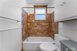 913 N Ainsworth Ave, Tacoma, WA 98403 - Photo 14