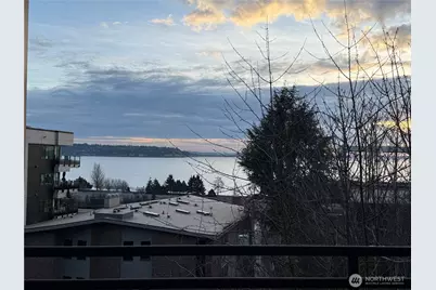 620 W Mercer Place #2B, Seattle, WA 98119 - Photo 6