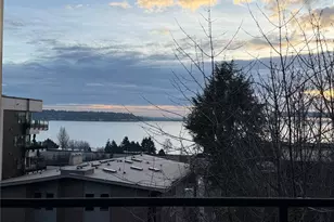 620 W Mercer Pl, Seattle, WA 98119 - Photo 6