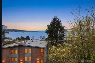620 W Mercer Place #2B, Seattle, WA 98119 - Photo 1