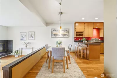 620 W Mercer Place #2B, Seattle, WA 98119 - Photo 10