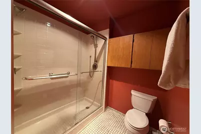 620 W Mercer Place #2B, Seattle, WA 98119 - Photo 18