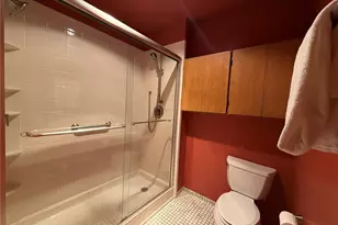 620 W Mercer Pl, Seattle, WA 98119 - Photo 18