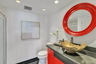 2100 3rd Avenue #2206, Seattle, WA 98101 - Photo 28