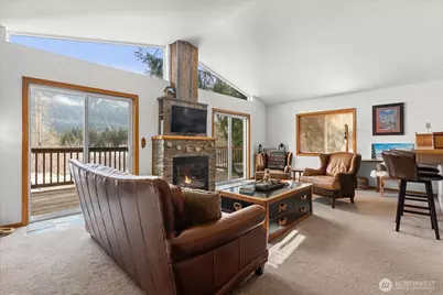 661 E Hyak Drive, Snoqualmie Pass, WA 98068 - Photo 10