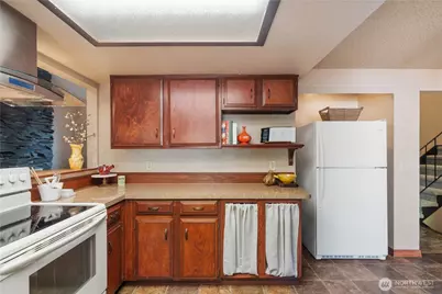 2234 NE Goldenrod Avenue, Bremerton, WA 98311 - Photo 22