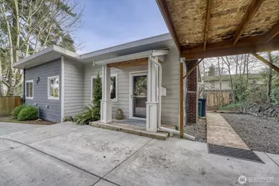 12830 37th Avenue S, Tukwila, WA 98168 - Photo 4