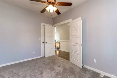 6820 9th Street E, Fife, WA 98424 - Photo 2