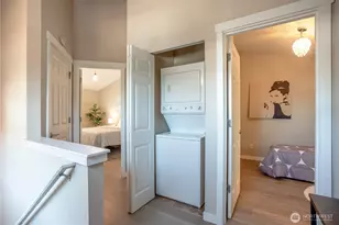 118 N 104th St, Seattle, WA 98133 - Photo 18