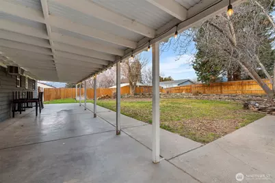 1437 Tedford Street SE, East Wenatchee, WA 98802 - Photo 28
