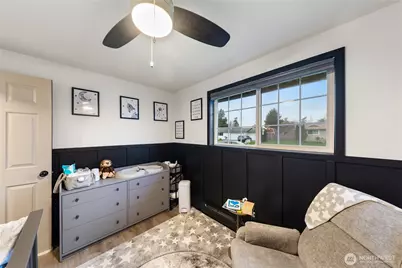 882 SW McCrohan Street, Oak Harbor, WA 98277 - Photo 16