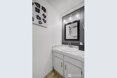 8013 NE 177th Ct #402, Kenmore, WA 98028 - Photo 8