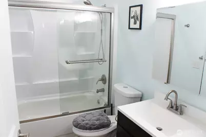 8013 NE 177th Ct #402, Kenmore, WA 98028 - Photo 12